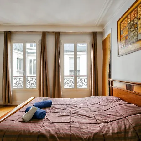 Au Coeur Du 17eme Paris